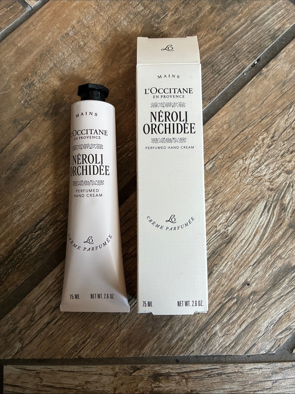 L'OCCITANE Neroli Orchidée Hand Cream -